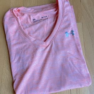 Under Armor shirt! Size small to medium.